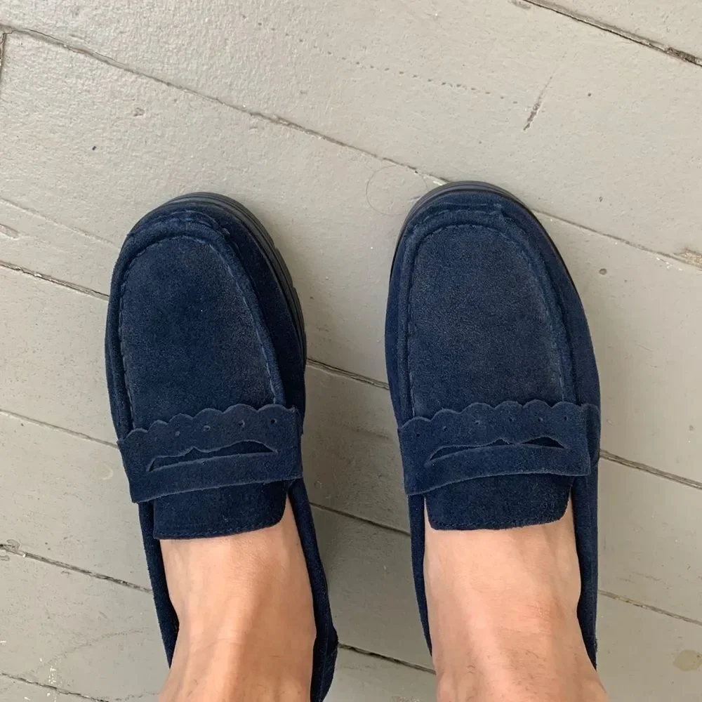 Blue suede-like platform lightweight loafers 40